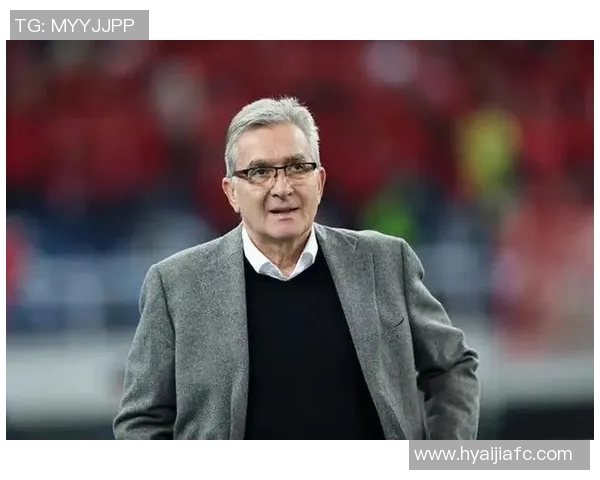 足球明星因比赛表现遭球迷怒斥被指懦夫引发热议视频曝光